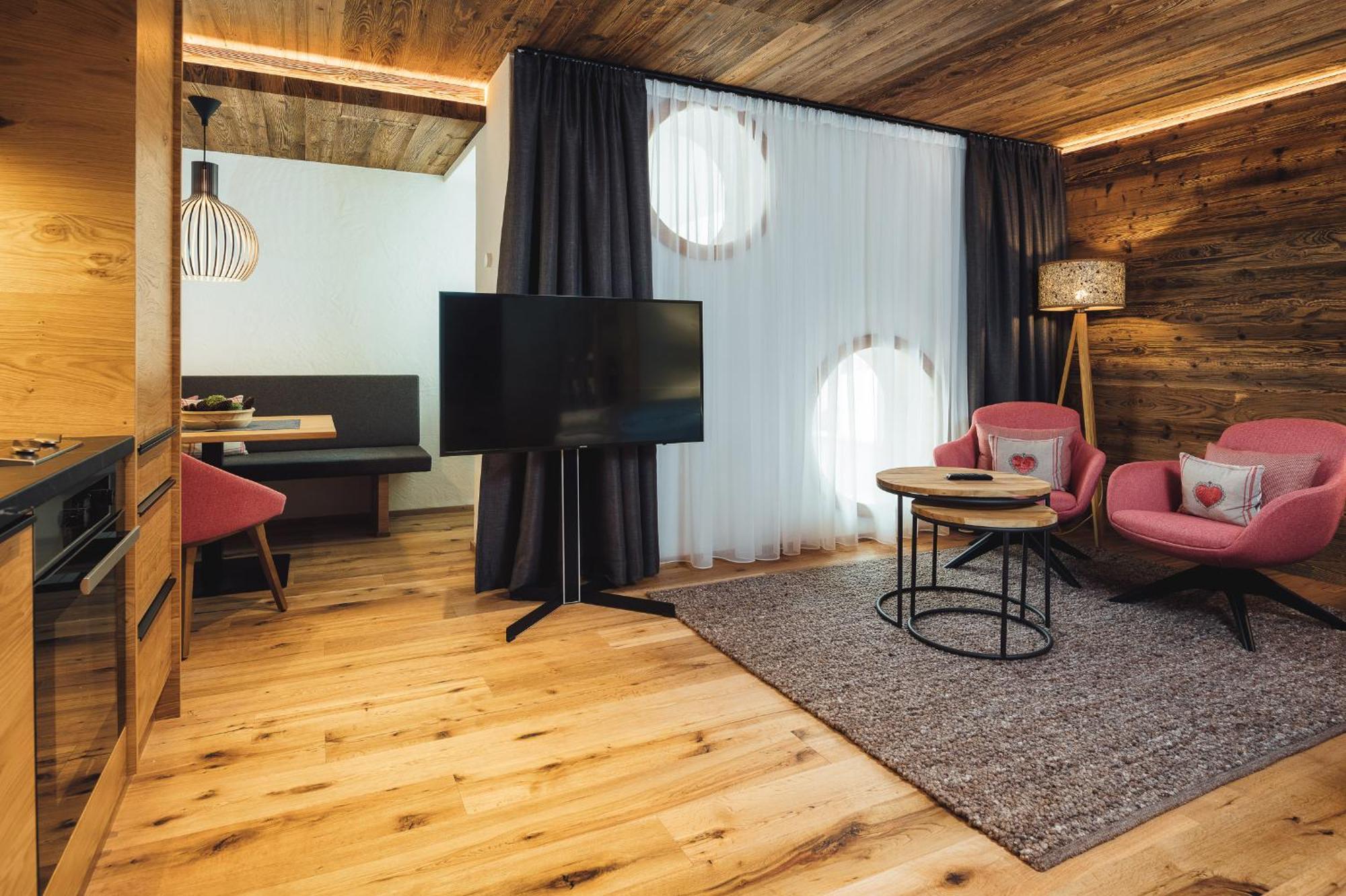 Schneeweiss Lifestyle - Apartments - Living Serfaus Quarto foto